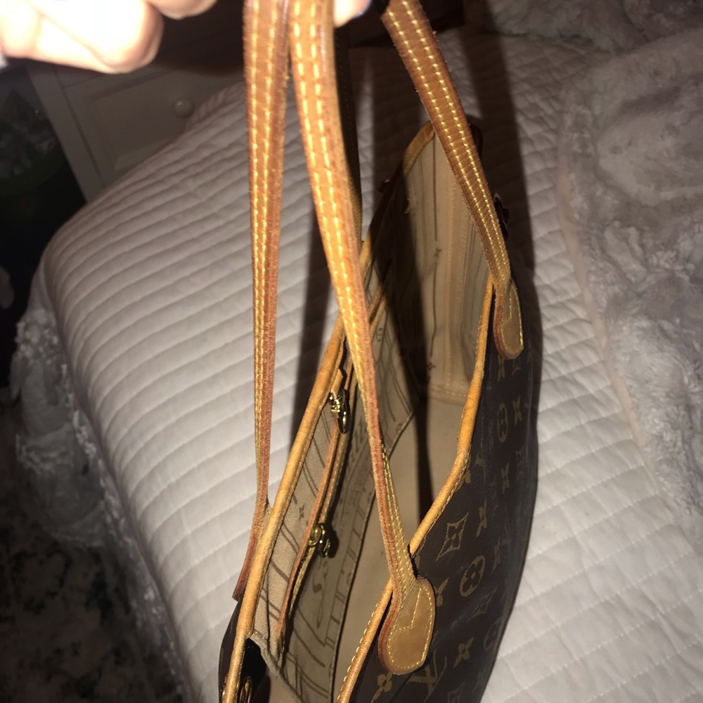 Louis Vuitton PM Neverfull Tote - Picture 4 of 5